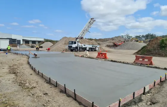 Heavy traffic slab pour where mesh was retained and bar removed